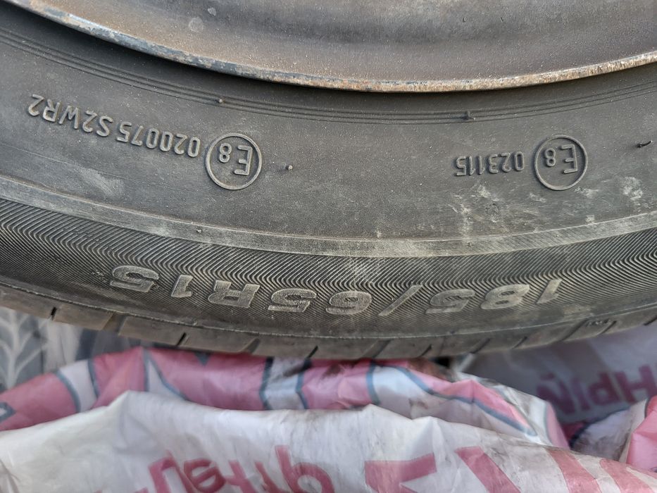 Продам шины на 15