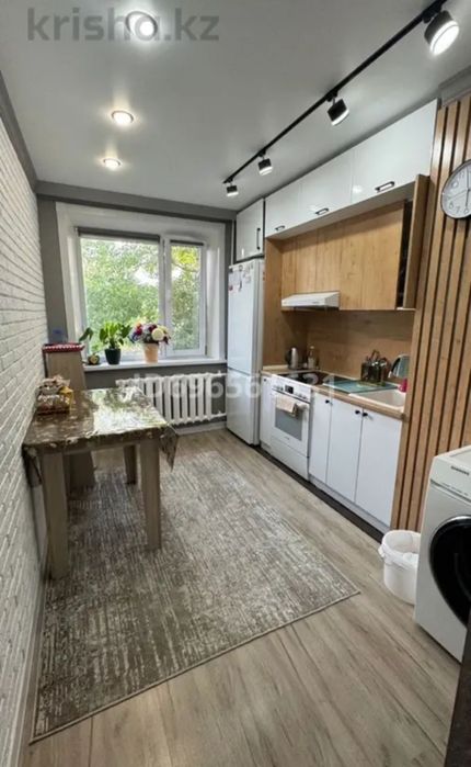 Сдам 2 комн квартиру