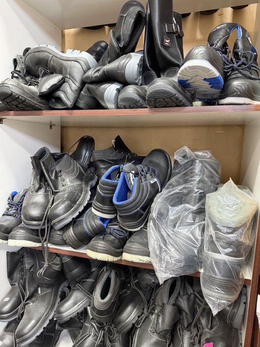 Продам ботинки летние