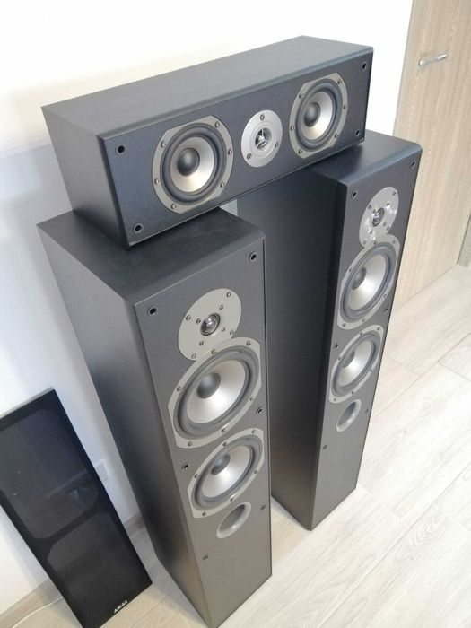 Set Boxe AKAI 3.0