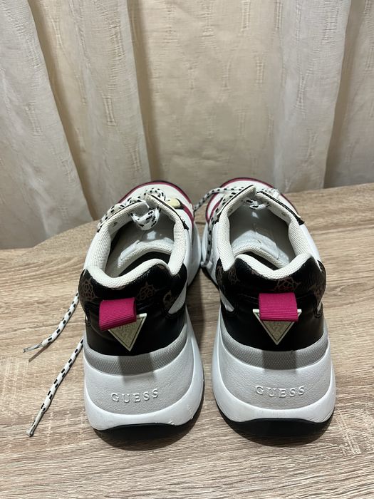 Оринални обувки/кецове