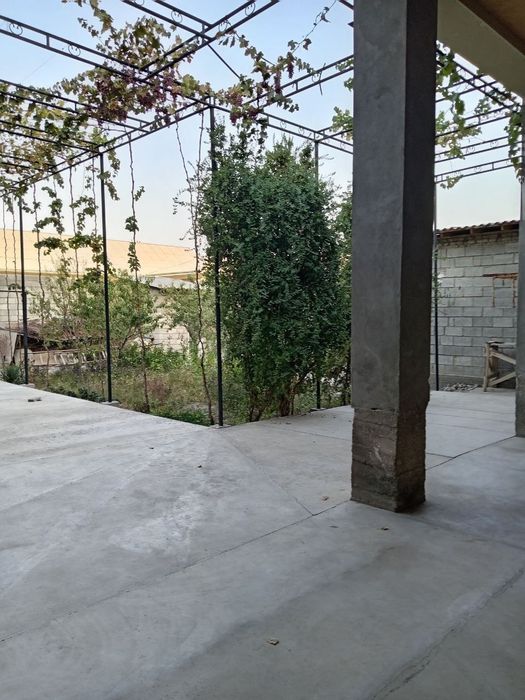 Ховли уй сотилади. 6 сотик Фаргона шахар