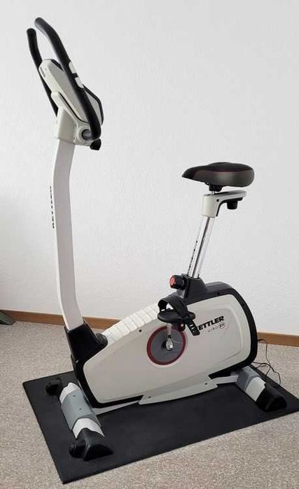 Bicicleta electrica magnetica stationara profesionala Kettler Giro P exercitii fizice acasa cand te uiti la filme si seriale