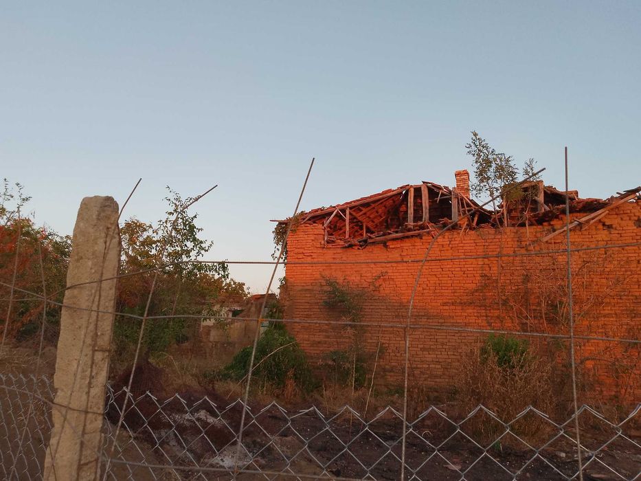 Парцел незастроен 1060 кв.м.