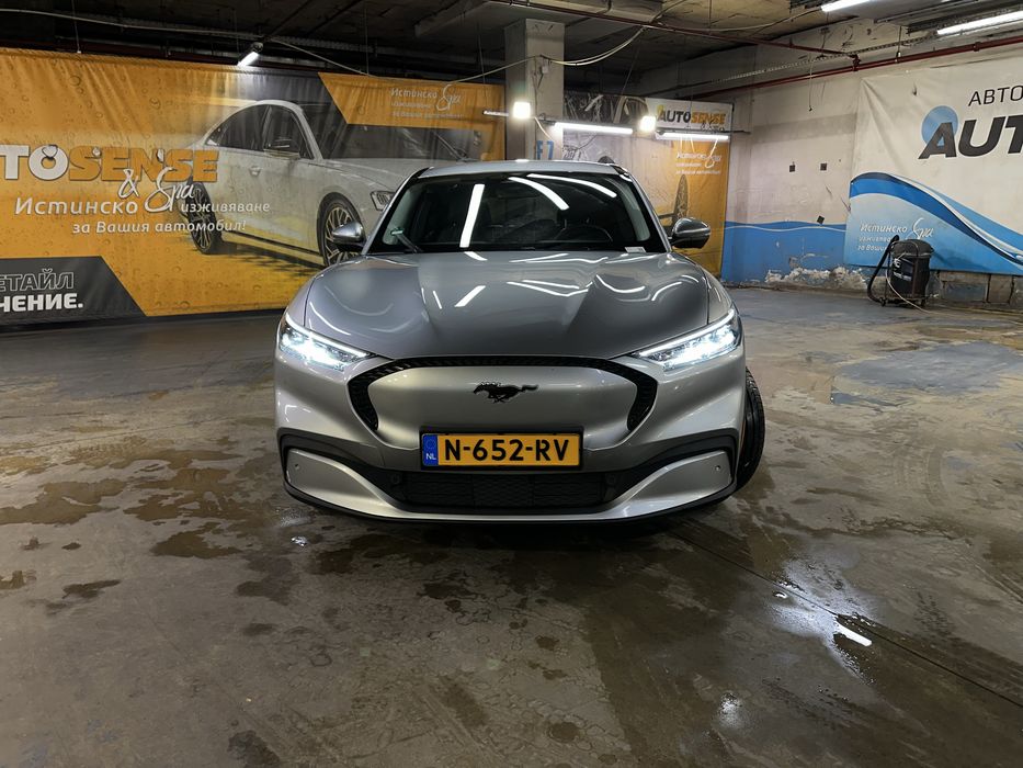 Автомобили под наем