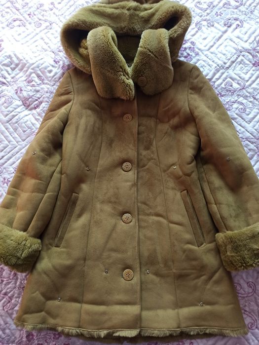 Дублёнка женская.
