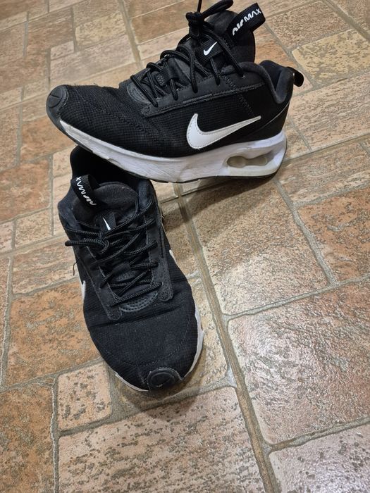 Маратонки Nike air max
