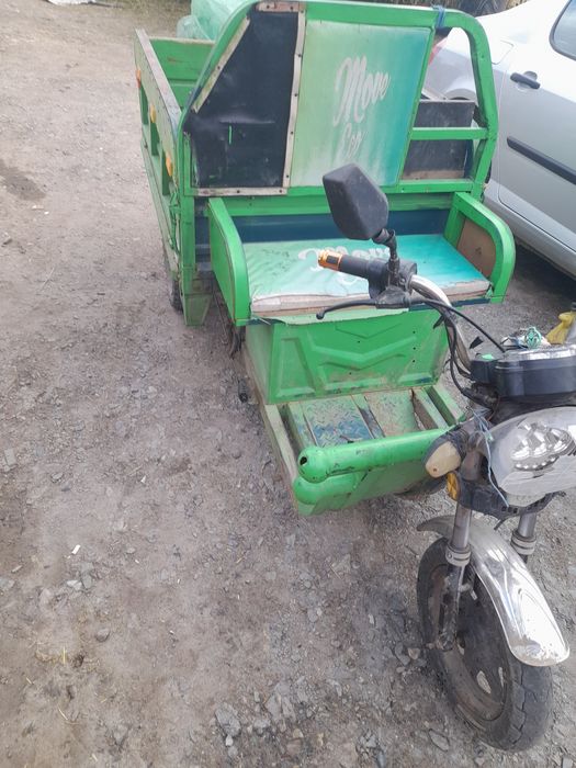 Triciclu electric
