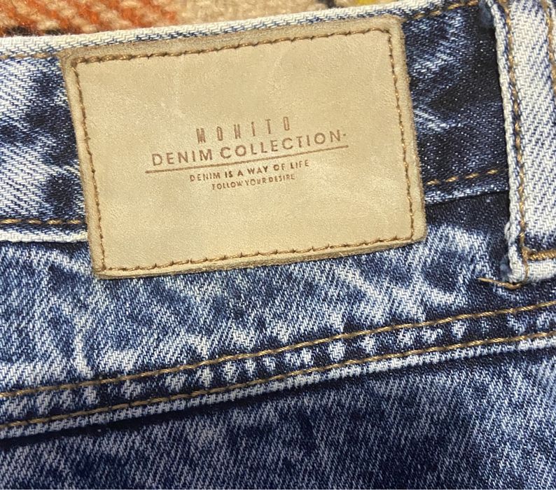 Дънки тип mom jeans