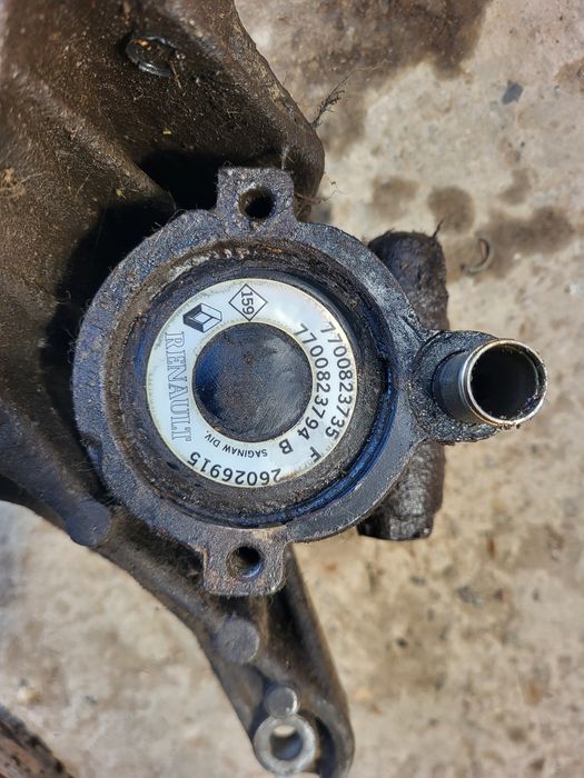 Продам насос гур оригинал  рено