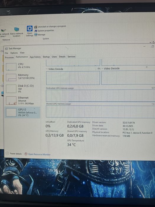 Pc gaming  2 tastaturi una cu lumini alta mecanica ,casti