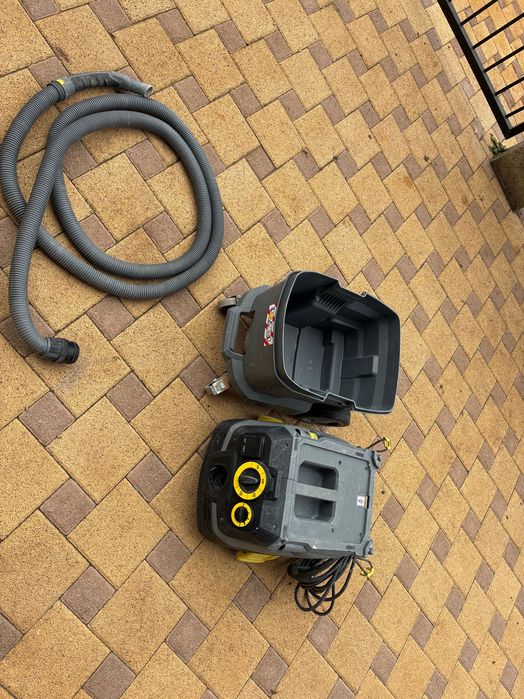 Прахосмукачка Karcher NT30 TACK