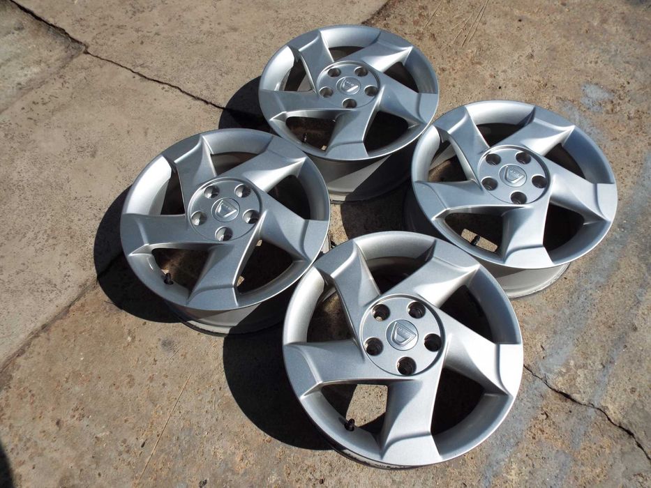 vand 4 jante pe 16" originale dacia duster,nissan juke pret 1700ron toate4