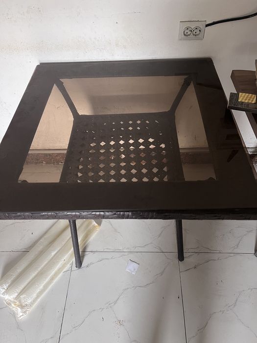 Ротанговый стол