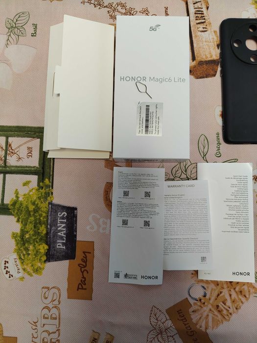 Honor magic light 6 256/8ram