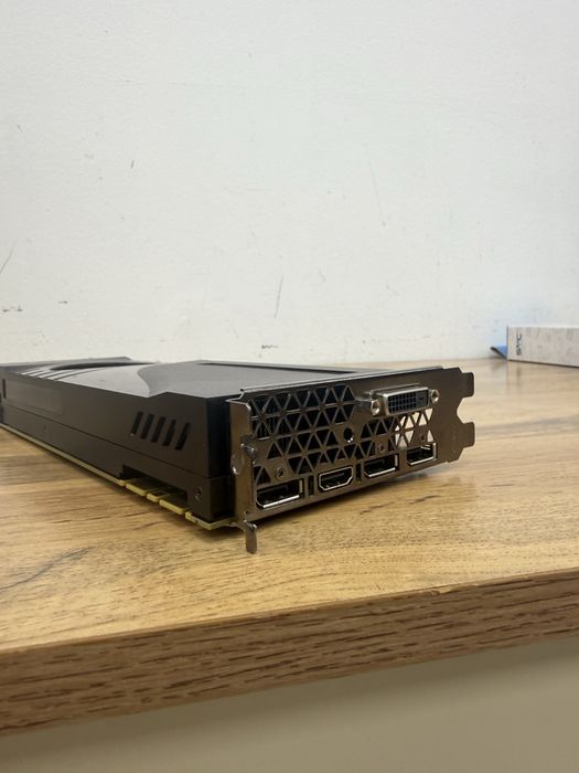 Видеокарта PNY GTX 1080 8GB