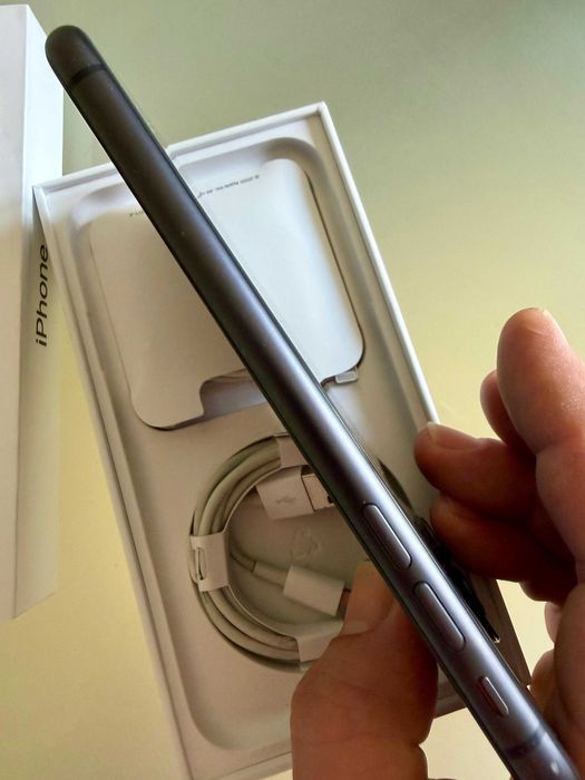 Iphone 11 bine intretinut