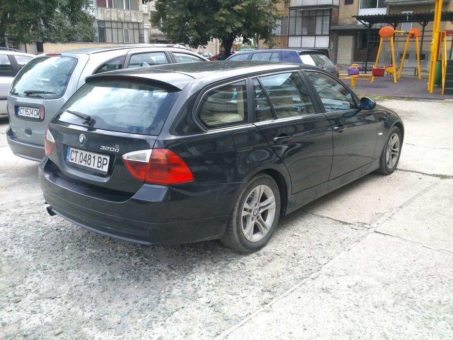 BMW 320 2.0TD продавам