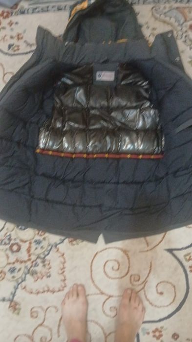 Продам куртку на подростка