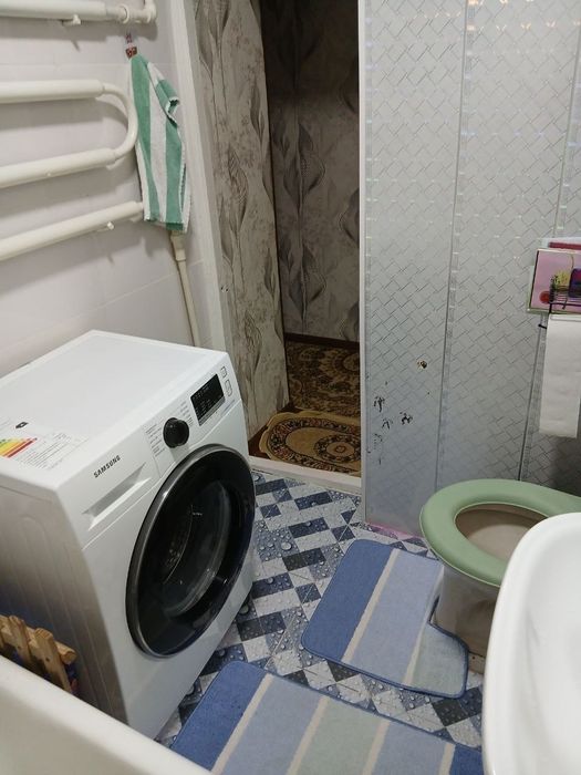 Kvartira sotiladi 1 xonalik