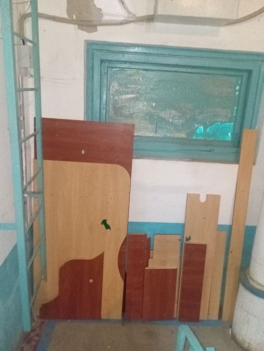 Отдам ДСП самовывоз