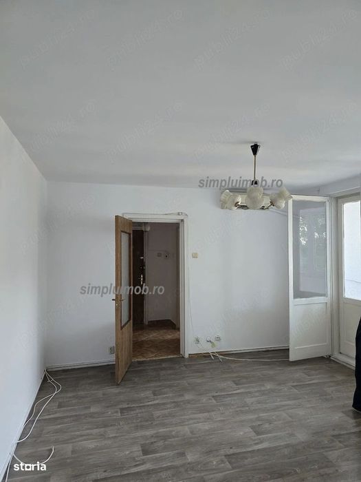 Proprietar, vand ap. 3 camere semidecomandat, Gorjului, et. 3 9 — fotografia 1
