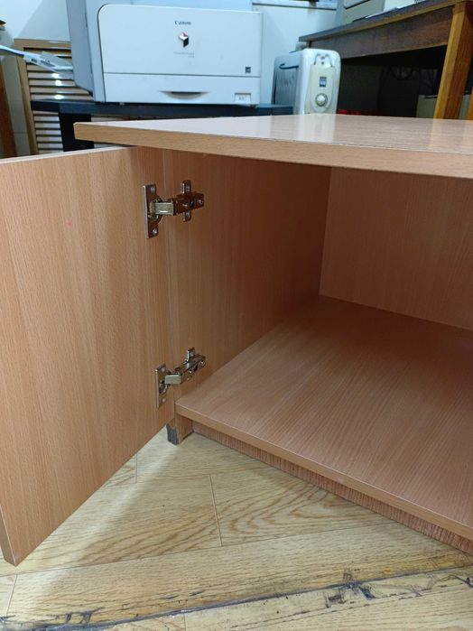 Тумбочка     б/у