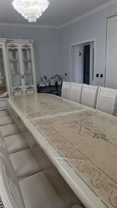 6 бөлмелі үй сатылады