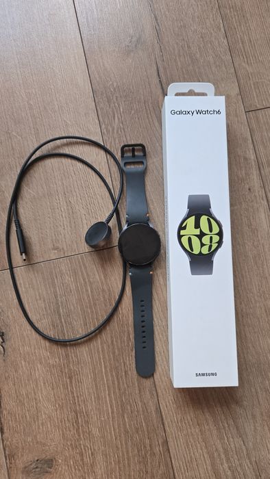 Смарт часы Samsung Galaxy watch 6