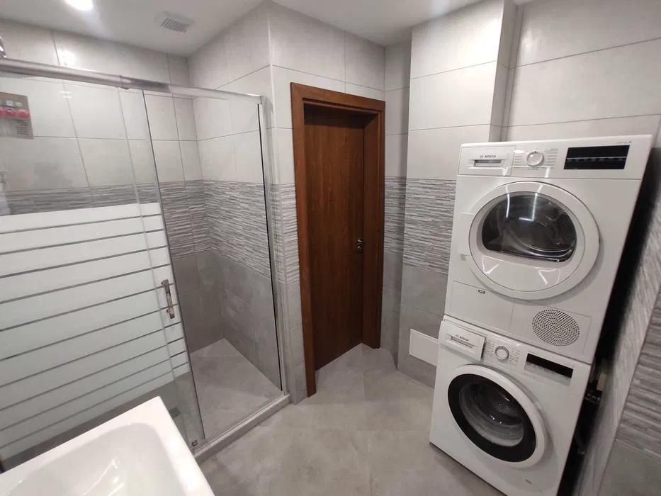 Дава се под наем Двустаен апартамент в Пловдив, Въстанически - 70 кв.м за 357 € - Снимка #8