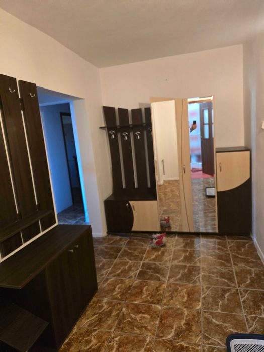 euro 97,000 Apartament 3 camere spațios – gata de mutat, zonă excelentă Târgoviște