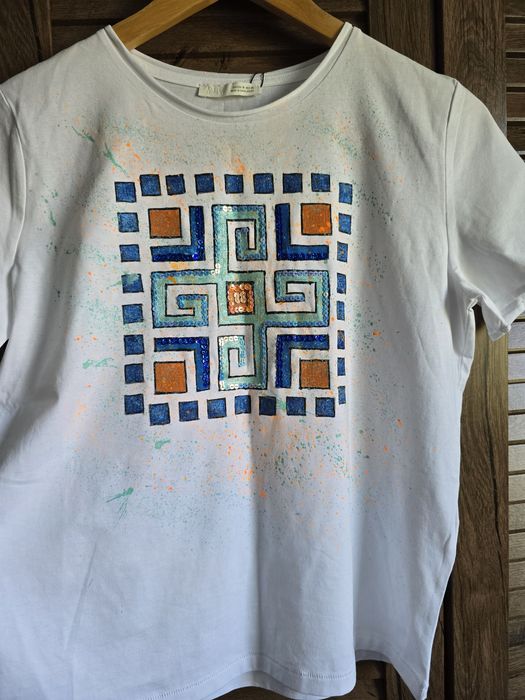 Tricouri pictate manual