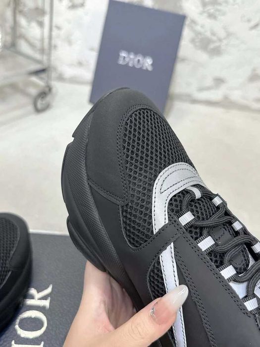 Dior B22 Black Calfskin