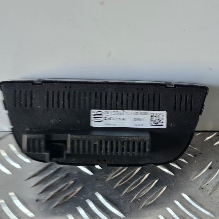Panou Comanda clima Opel Astra J