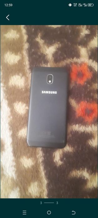 Продам телефон самсунг j3