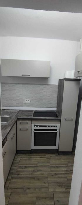 Inchiriez Garsoniera Micalaca