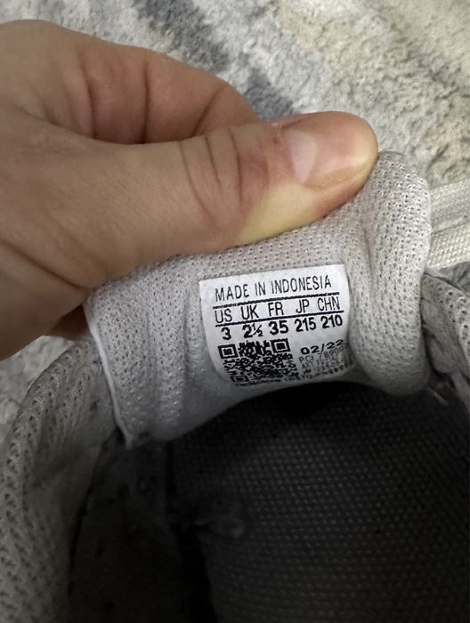 Кроссовки adidas 32-33 размер