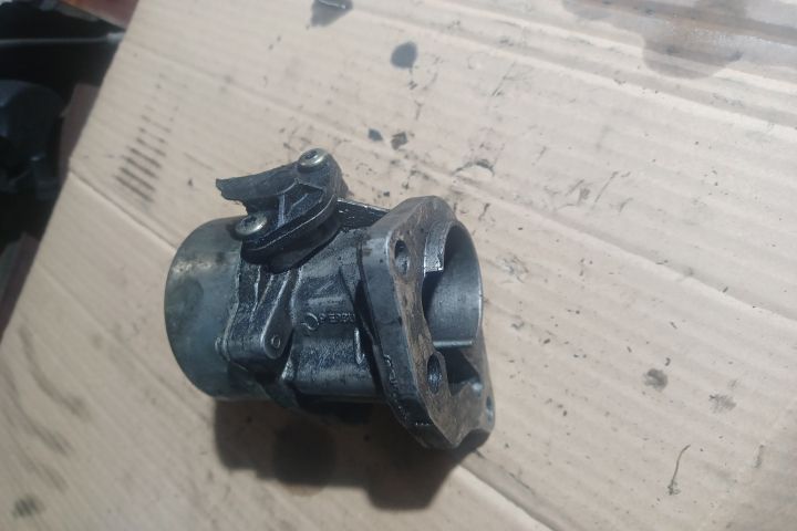 Pompa vacuum mecanica 1.9 DCI X2 Renault Laguna a 2-a generatie (face