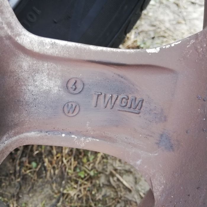 Jante+ Anvelope196/60 R ,5×110  ET 49, J 6 (OPEL)