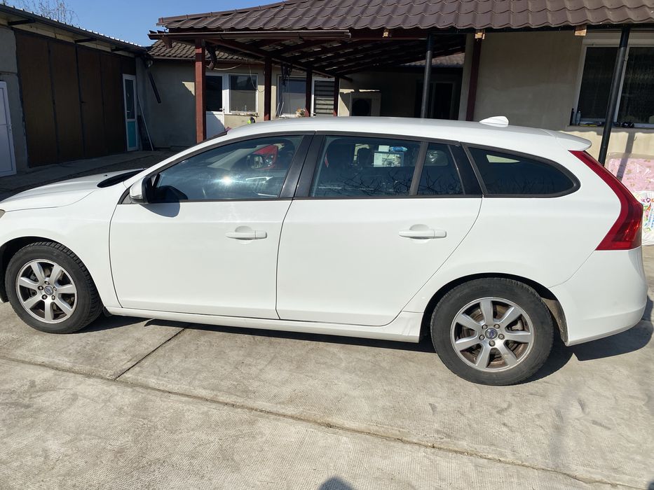 Volvo V60 1.6 2013  automată.