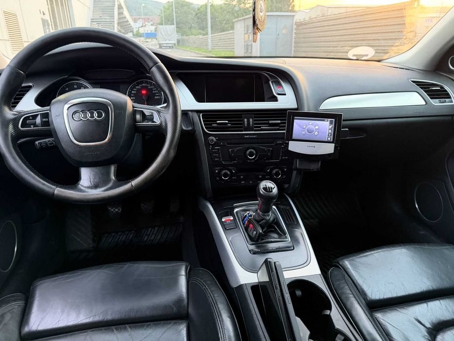 Audi  A4  1.8Tfsi