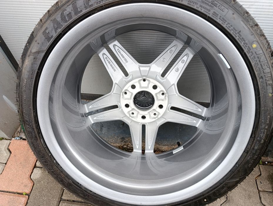 O janta originala Mercedes AMG A class W 176 18'' nouă