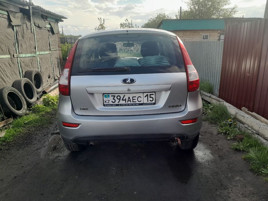 Продам машину лада калина 2 хетчбек