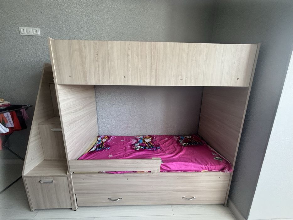 Продам мебель для детской комнаты