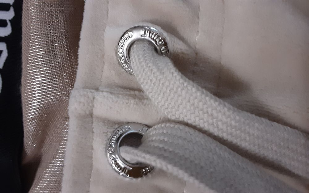 Juicy couture оригинални панталонки и бюстие,S 27€