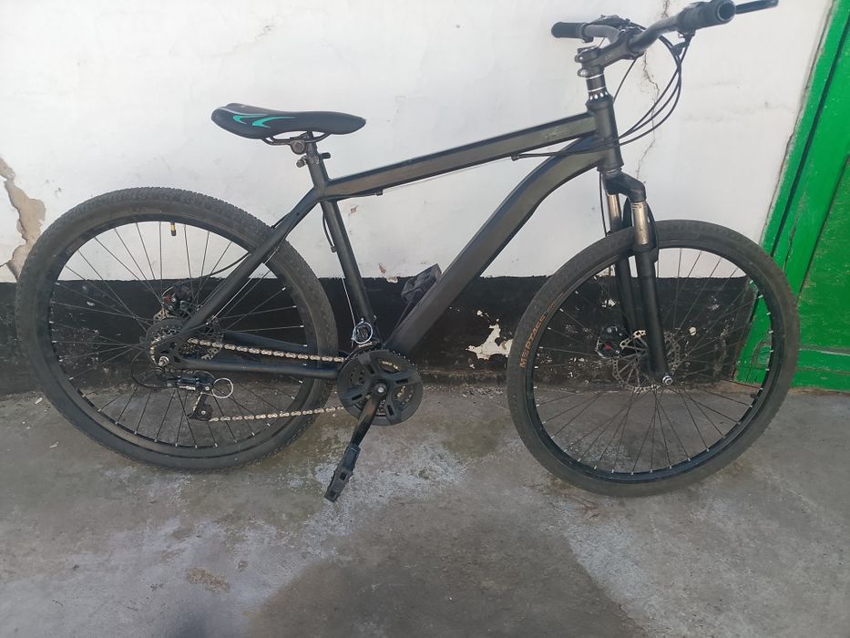 Продам велик цена 23к торг