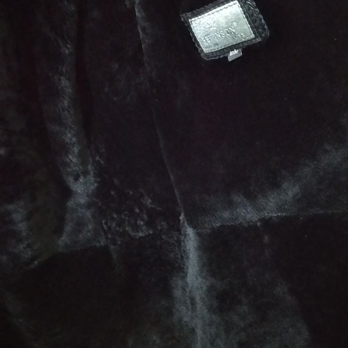 Продам натуральную дублёнку.