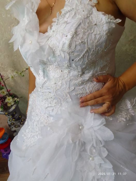 Продам свадебное платье