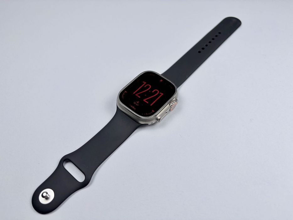 Apple Watch Ultra 1st Gen, 49mm, Titanium, GPS + Cellular, 86% батерия, оригинална каишка и зарядно