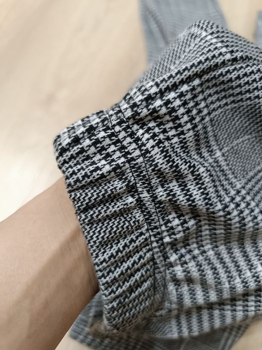 Трикотажные брюки на девочку